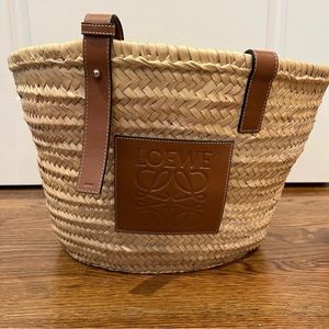 NWOT Loewe Raffia Tote